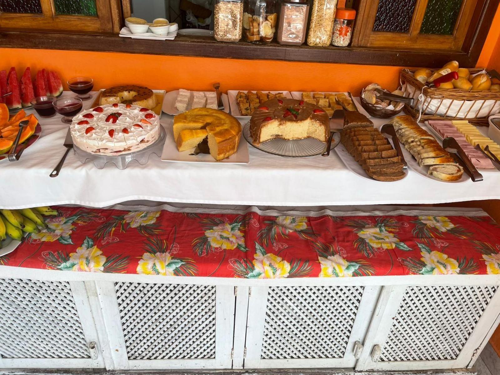 Rota Tropicana Inn *