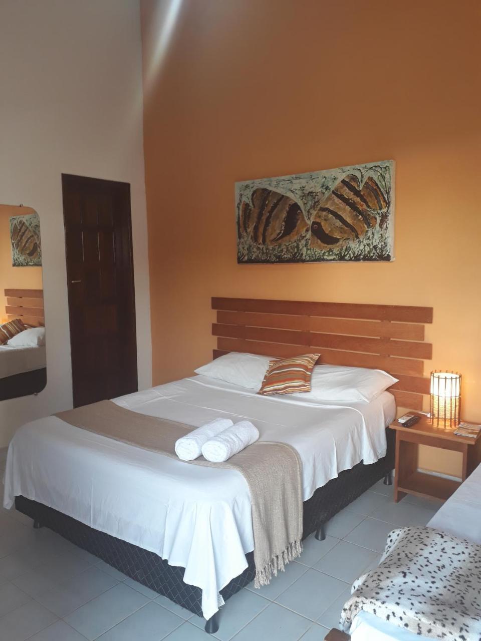 Rota Tropicana Inn